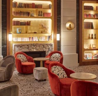 Notre-Dame Hotel | Experience Comfort at Hôtel Les Lumières with Spa & Dining