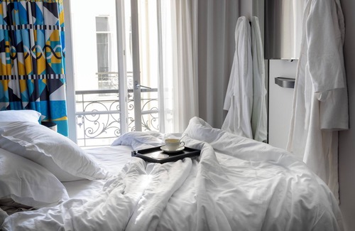 9th Arrondissement Hotel | Eco-Friendly Hôtel Les Matins de Paris & Spa with Pool