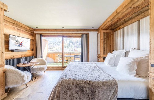 Le Praz Hotel | Experience Comfort at Hôtel Les Peupliers, 4-Star Getaway