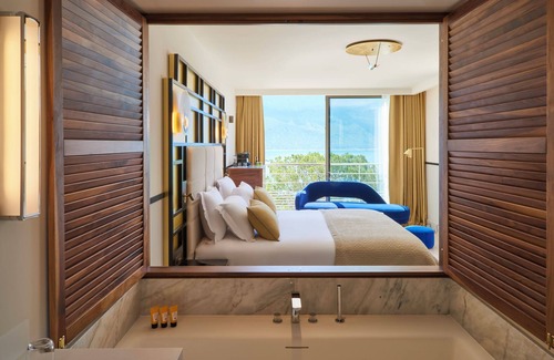 Cassis Hotel | Experience Hôtel Les Roches Blanches: 5-Star Oceanfront Escape