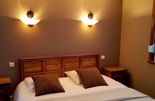 Le Menil Hotel | Relax at Hôtel les Sapins: Family-Friendly with Spa & Dining