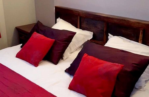 Le Menil Hotel | Relax at Hôtel les Sapins: Family-Friendly with Spa & Dining