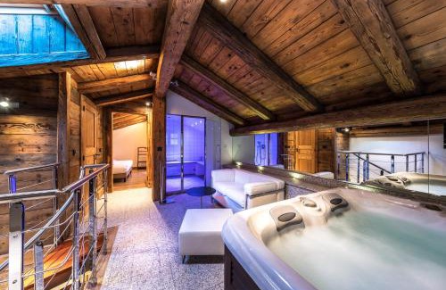 Les Carroz-d'Araches Hotel | Experience Hôtel Les Servages d'Armelle: Oceanfront Bliss