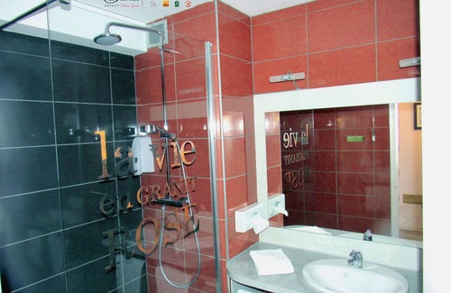 Louannec Hotel | Experience Hôtel Les Sternes: Oceanfront Bliss Awaits