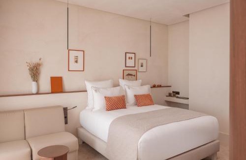 Cassis Hotel | Pet-Friendly Hotel Liautaud: Oceanfront with 9/10 Guest Rating