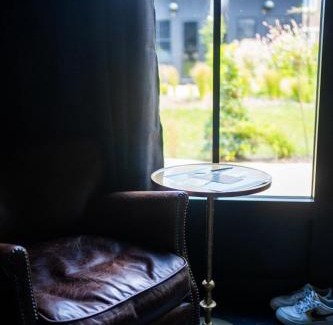 Downtown Le Havre Hotel | Discover Hôtel Lilybloom: Pet Friendly & Family Oriented