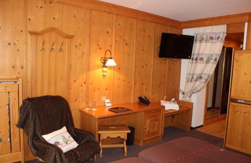Chatel Hotel | Discover Hôtel Macchi Restaurant & Spa: Oceanfront Retreat