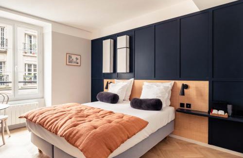 Quinze-Vingts Hotel | Comfortable Stay at Hôtel Maison Traversière - Pet Friendly