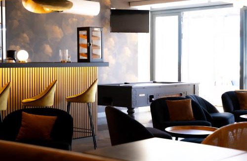 Mediterranee Hotel | Escape to Hôtel Mar I Cel & Spa with Oceanfront Bliss