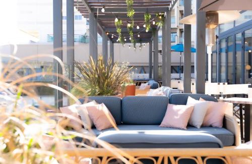 Mediterranee Hotel | Escape to Hôtel Mar I Cel & Spa with Oceanfront Bliss