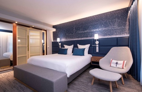 La Seyne-sur-Mer Hotel | Discover Hôtel Mercure Toulon La Seyne-Sur-Mer, 4-Star Comfort