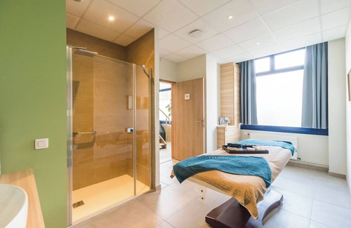 Binic Hotel | Beachside Retreat: Hôtel Miléade de la Plage - Binic
