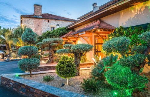Segos Hotel | Guest Rated 9/10: Hôtel Minvielle - Oceanfront Retreat