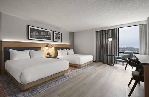 Valleyfield Hotel | Discover Hôtel MOCO Valleyfield: Pool, Breakfast & High Ratings
