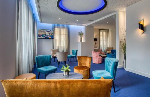 Sarlat-la-Caneda Hotel | Pet-Friendly Hôtel Montaigne: Top-Rated Comfort Awaits
