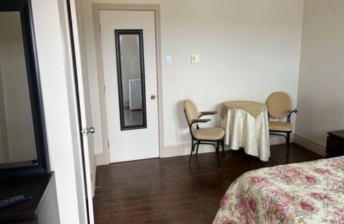 Longue-Pointe-de-Mingan Hotel | Relax at Hôtel Motel de la Minganie with Spa and Breakfast