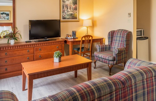 Matane Hotel | Cozy Stay at Hôtel Motel La Vigie: Family-Friendly Amenities