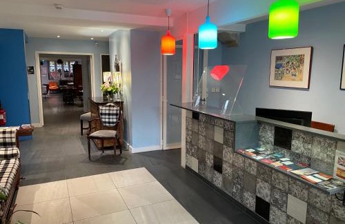 Saint-Jean-de-Luz City Center Hotel | Family-Friendly Hôtel Ohartzia with High Guest Ratings