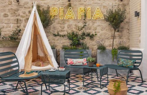 Charonne Hotel | Discover Hôtel Piapia: Family-Friendly with Great Amenities