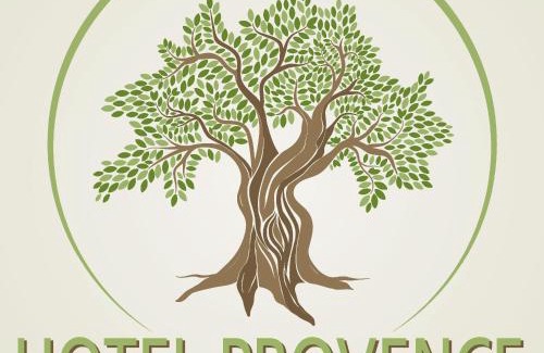 Draguignan Hotel | Pet-Friendly Hôtel Provence with Family Amenities & Dining