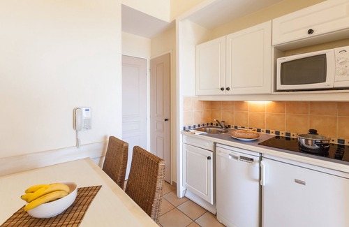 Les Restanques House | Discover Pierre et Vacances les Restanques Du Golf in Saint Tropez