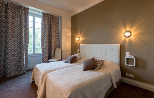 Chamalieres Hotel | Pet-Friendly Hôtel Radio - Teritoria with Great Amenities