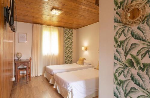 La Plaine-des-Palmistes Hotel | Experience Oceanfront Bliss at Hôtel & Restaurant La Ferme Du Pommeau