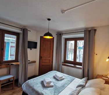 Bourg-Saint-Maurice Hotel | Family-Friendly Hôtel Restaurant Angival with Cozy Rooms