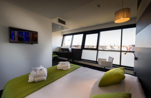 Hautepierre Hotel | Relax at Hôtel Restaurant Athena Spa with Oceanfront Amenities