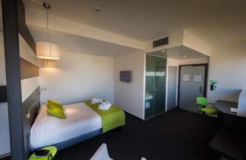 Hautepierre Hotel | Relax at Hôtel Restaurant Athena Spa with Oceanfront Amenities