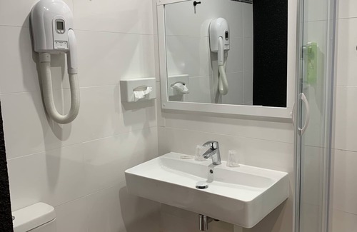Saint-Marcel Hotel | Guest Favorite Hôtel Restaurant Baryton with Family Amenities