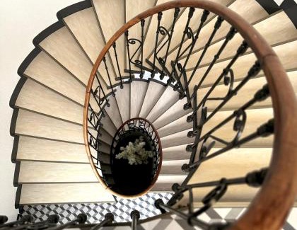 Castelnaudary Hotel | Stay at Hôtel Restaurant de France: Pet Friendly & Family Fun