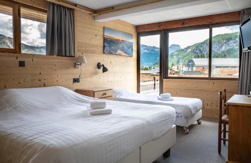 Puy-Saint-Vincent Hotel | Pet-Friendly Hôtel Restaurant Saint Roch with Spa & Pool