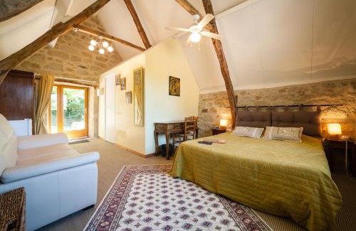 Causse-et-Diege Hotel | Cozy Hôtel Restaurant Le Mûrier de Viels - Grand Figeac