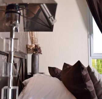 Dizy Hotel | Discover Les Grains d'Argent Dizy - Epernay with Top Amenities