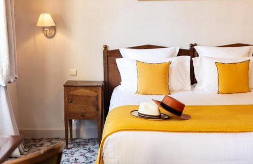 Gemenos Hotel | Elegant La Magdeleine with Oceanfront Views & Pool Access