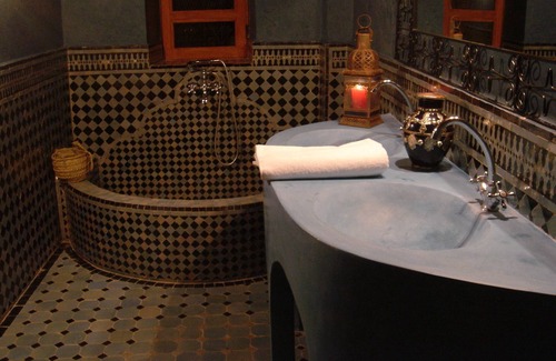 El Ayoun House | Discover Hôtel Riad la clé de Fes: 4-Star Gem with Spa & Pool