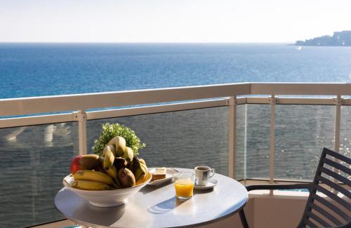 Menton Hotel | Discover Relaxation at Hôtel Riva Art & Spa with Ocean Views