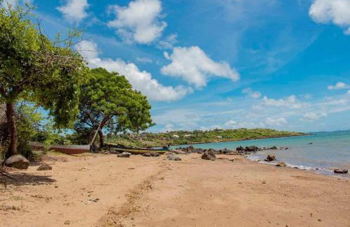 Antsiranana Hotel | Pet-Friendly Hôtel RIZIKY: Guest Rated 8.8/10 Stay