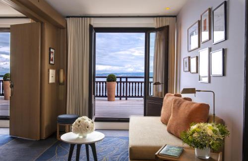 Evian-les-Bains Hotel | Elegant Hôtel Royal: 5-Star Stay with Oceanfront Bliss