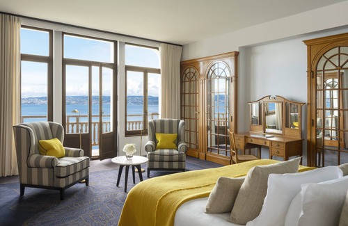 Evian-les-Bains Hotel | Experience Elegance at Hôtel Royal - 5 Star Retreat