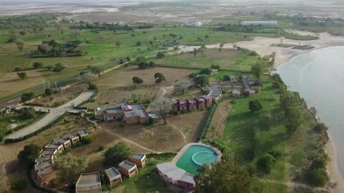Fatick Hotel | Relax at Hôtel Royal Malango with Private Beach & Pool