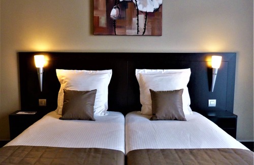 Peruwelz Hotel | Discover Hôtel Saint Daniel: Rated 9.6/10 with Spa & Dining