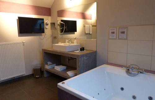 Peruwelz Hotel | Discover Hôtel Saint Daniel: Rated 9.6/10 with Spa & Dining