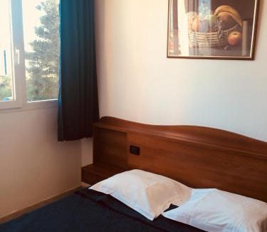 Bastia Hotel | Oceanfront Hôtel Sampiero: Pet-Friendly & Family Welcoming