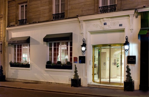 Val-de-Grace Apartment | Elegant Hôtel Serotel Lutèce: 4-Star Retreat with Spa & More