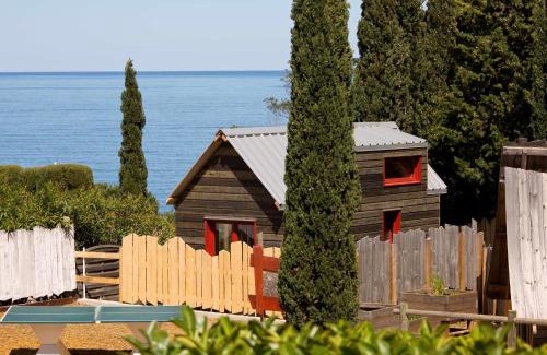 Plage d'Argeles Hotel | Relax at Hôtel & Spa Les Mouettes with Oceanfront Views