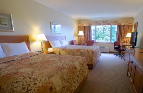Saint-Nicolas Hotel | Discover Hôtel & Suites Normandin Lévis - 4-Star Comfort