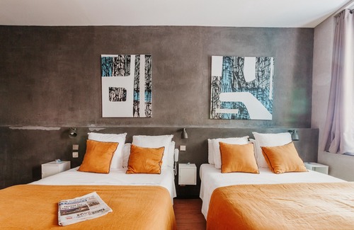 Moliere - Edgard Quinet Hotel | Discover Comfort at Hôtel Taggât - Accessible & Family-Friendly