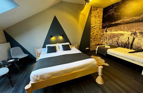 Smuid Hotel | Discover Comfort at Hotel Val de Poix with Pet-Friendly Amenities